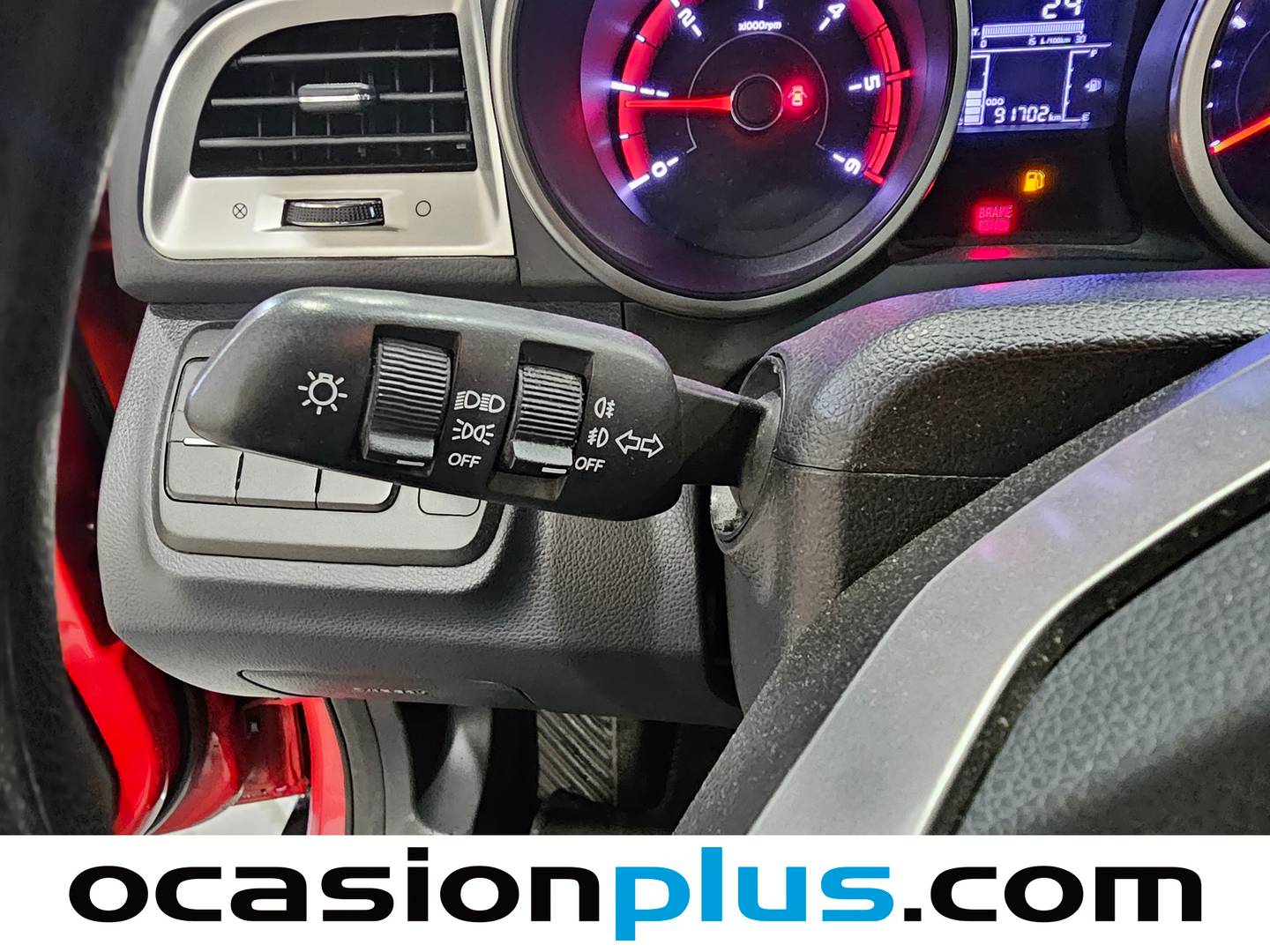 SsangYong Tivoli SsangYong Tivoli D16T Premium 4x2 (115 CV) de segunda mano