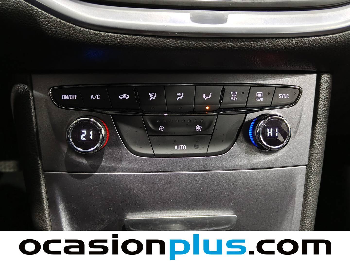 Foto Opel Astra Opel Astra 1.6 CDTI Selective (110 CV)