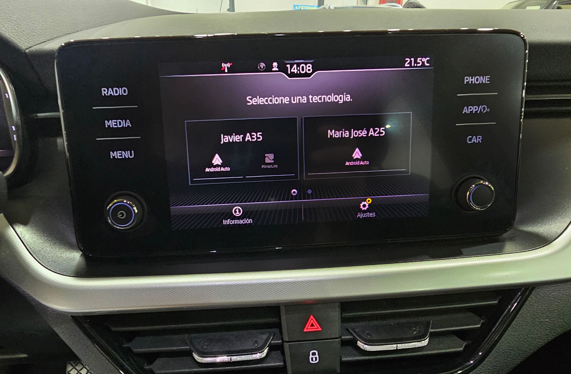 Škoda Kamiq 1.5 TSI Ambition DSG - foto 8