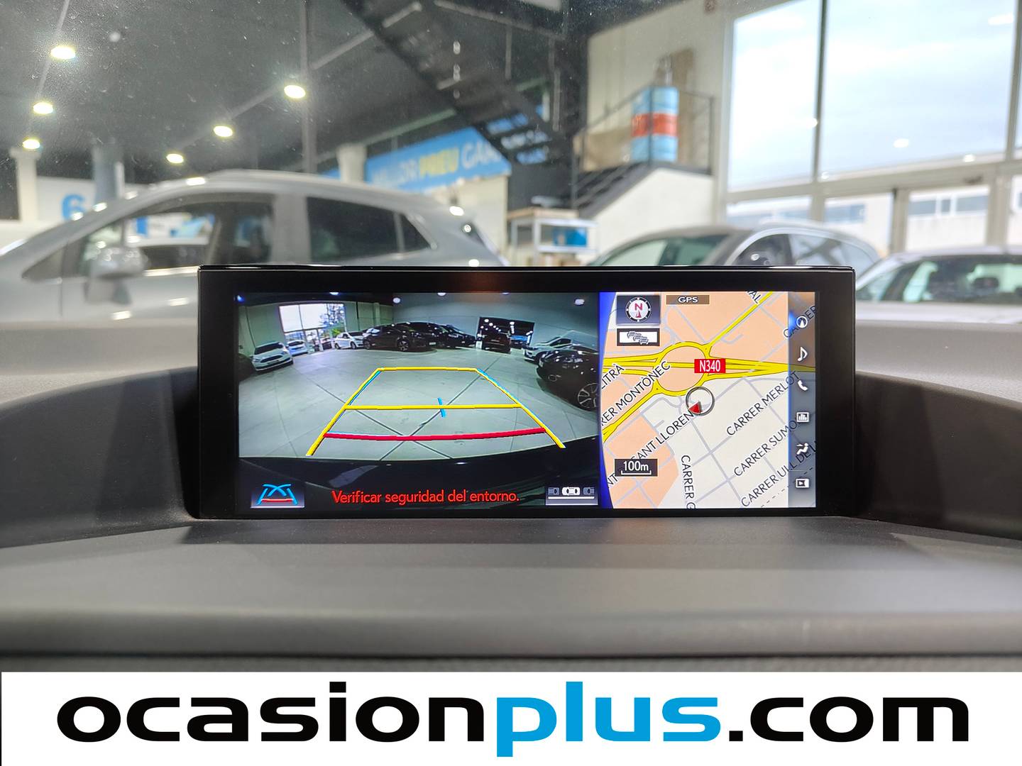 Equipamiento del Lexus CT Lexus CT CT 200h Luxury (136 CV)