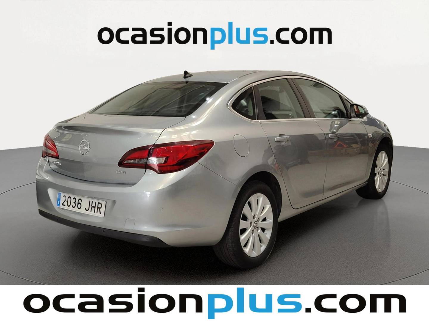 Foto trasera Opel Astra Opel Astra 1.6 CDTI Excellence (110 CV) izquierda