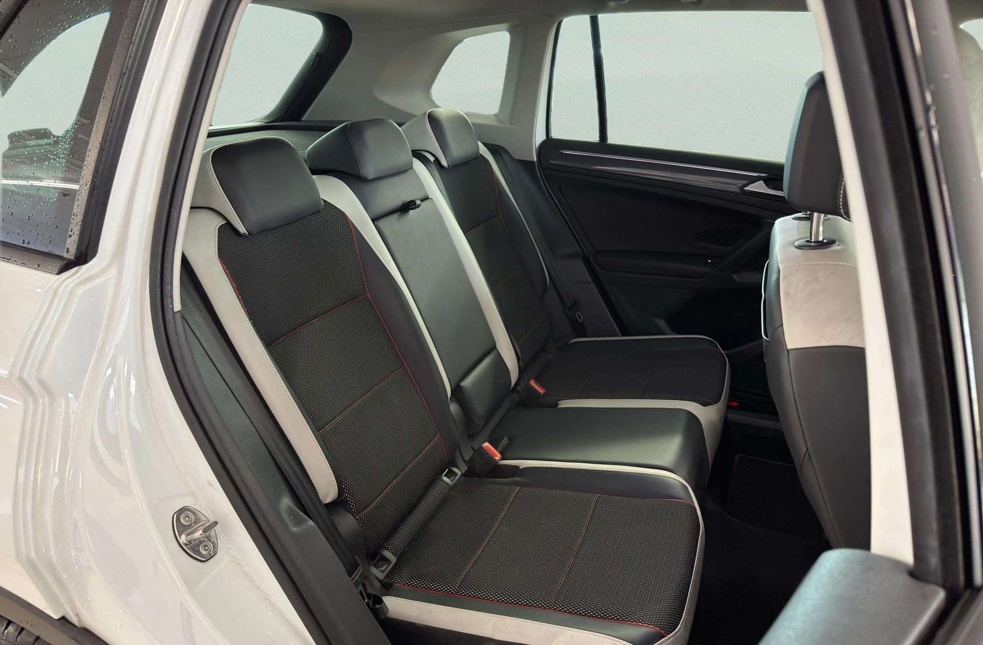 Volkswagen Tiguan Urban Sport 1.5 TSI - foto 20