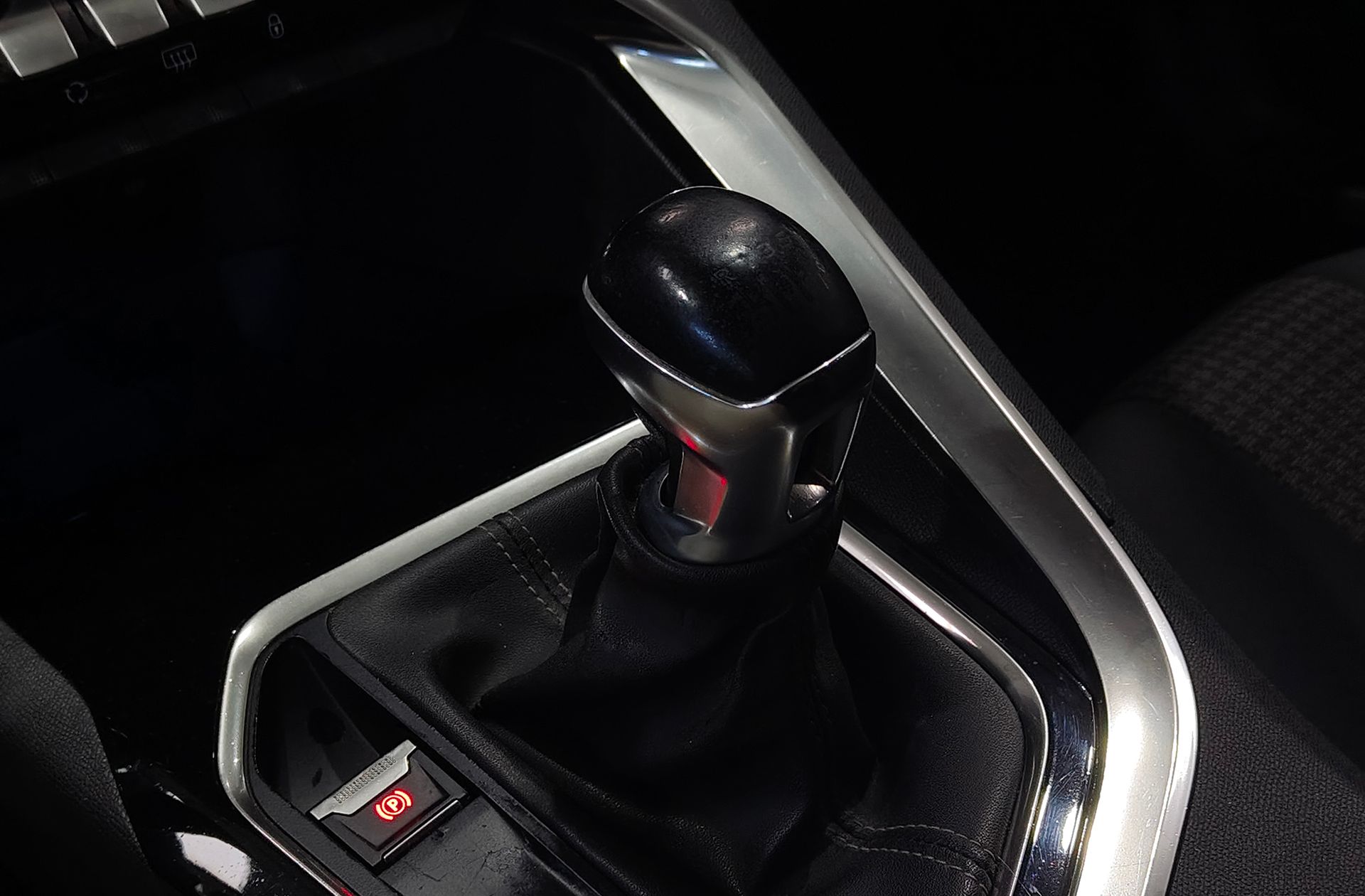 Peugeot 3008 PureTech 130 Active - foto 5