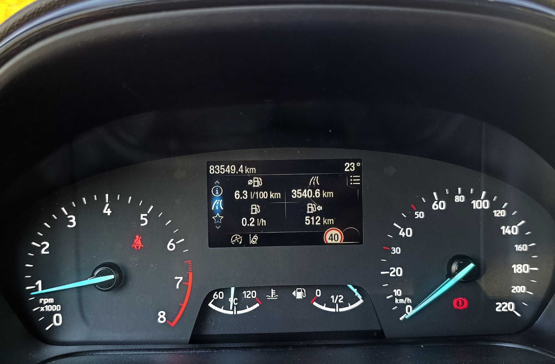 Ford Fiesta 1.0 EcoBoost MHEV ST-Line - foto 25