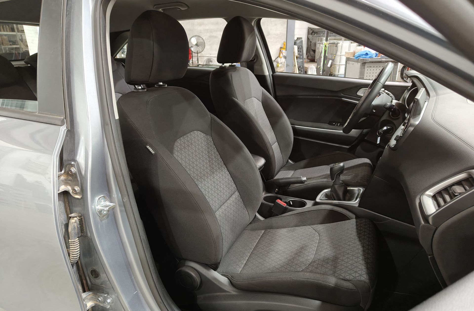 Kia Ceed 1.0 T-GDi Concept - foto 17