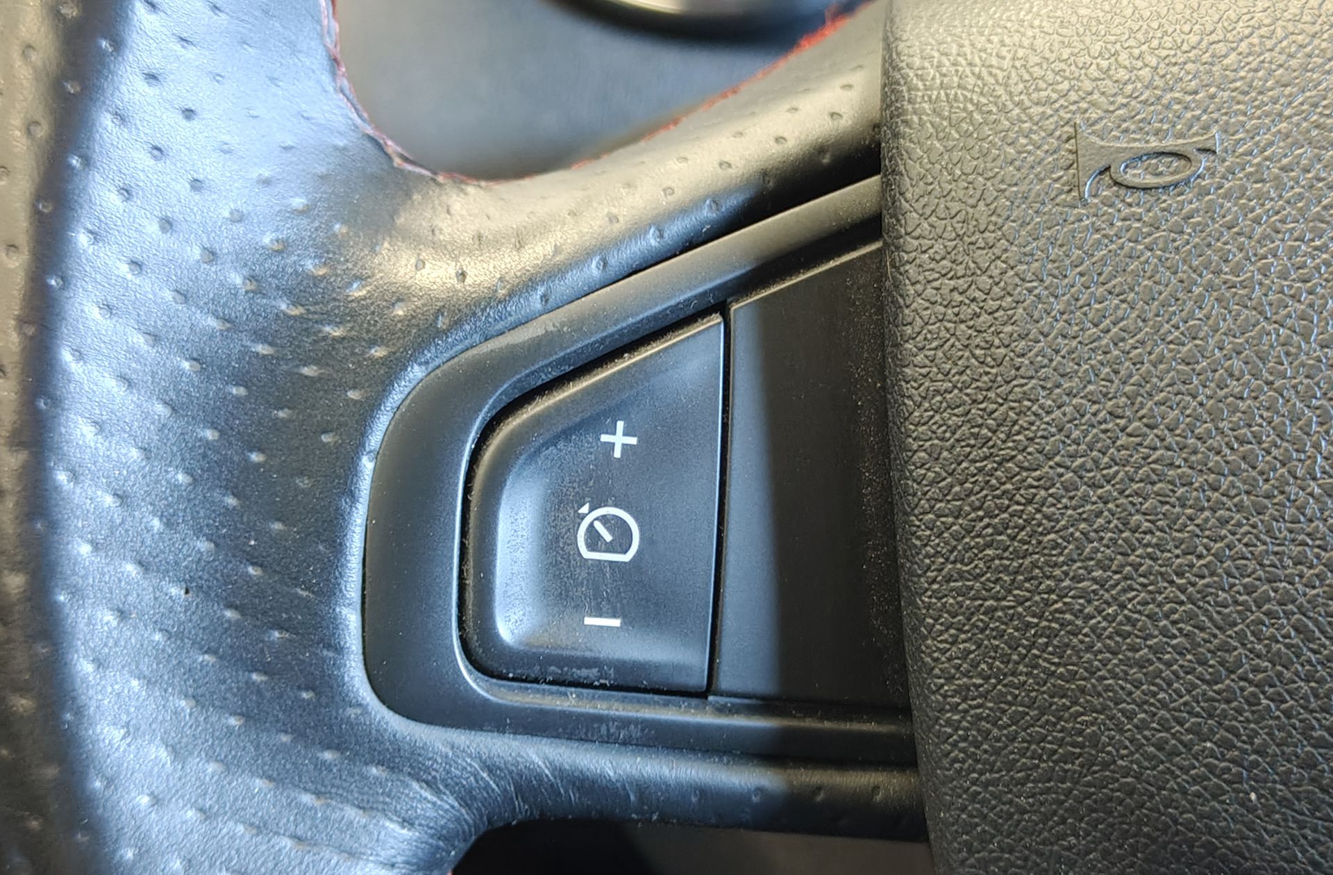 Renault Mégane R.S. 2.0 - foto 29