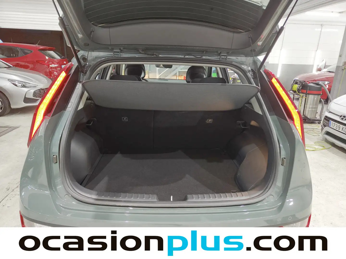 Foto KIA Niro Kia Niro 1.6 GDi PHEV Híbrido Concept (171 CV)