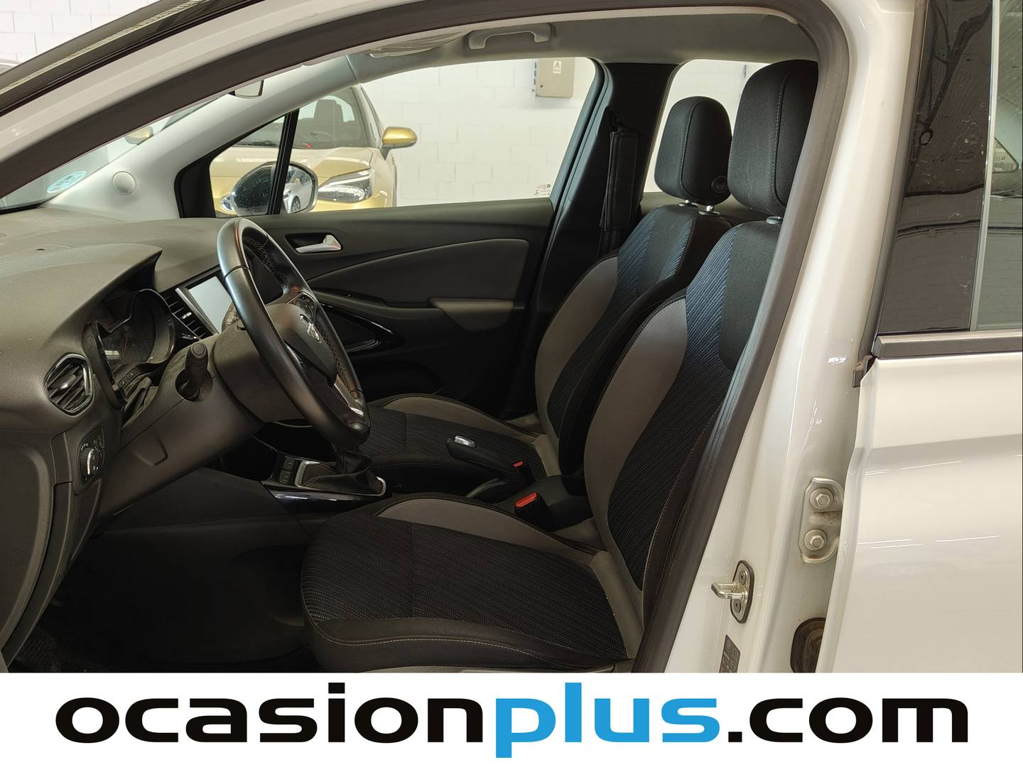 Foto asientos delanteros Opel Crossland X Opel Crossland X 1.2 S&S Design Line 120 Aniversario (110 CV)