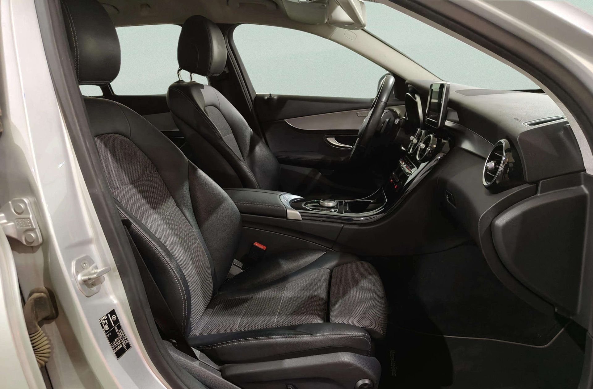 Mercedes-Benz Clase C Estate 220 d - foto 19