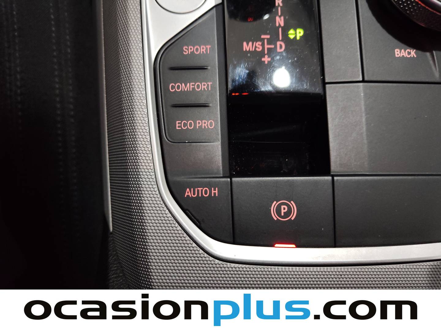 Equipamiento del BMW Serie 3 BMW Serie 3 320i (184 CV)