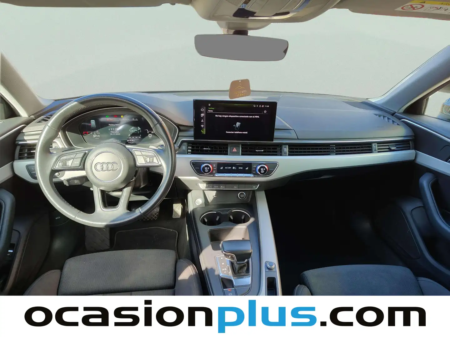 Foto Audi A4 Audi A4 Avant S line 35 TFSI  (150 CV) S tronic