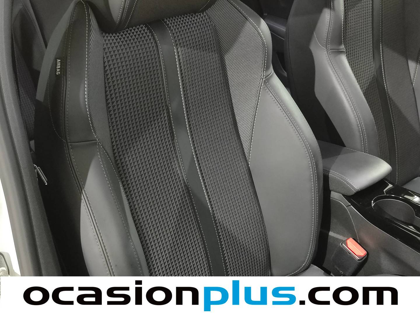 Foto Peugeot 208 Peugeot 208 PureTech 100 GT (100 CV)