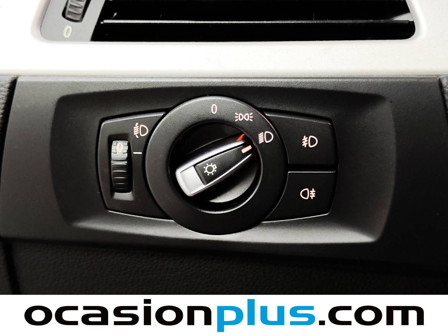 Foto BMW Serie 3 BMW Serie 3 318i (143 CV)