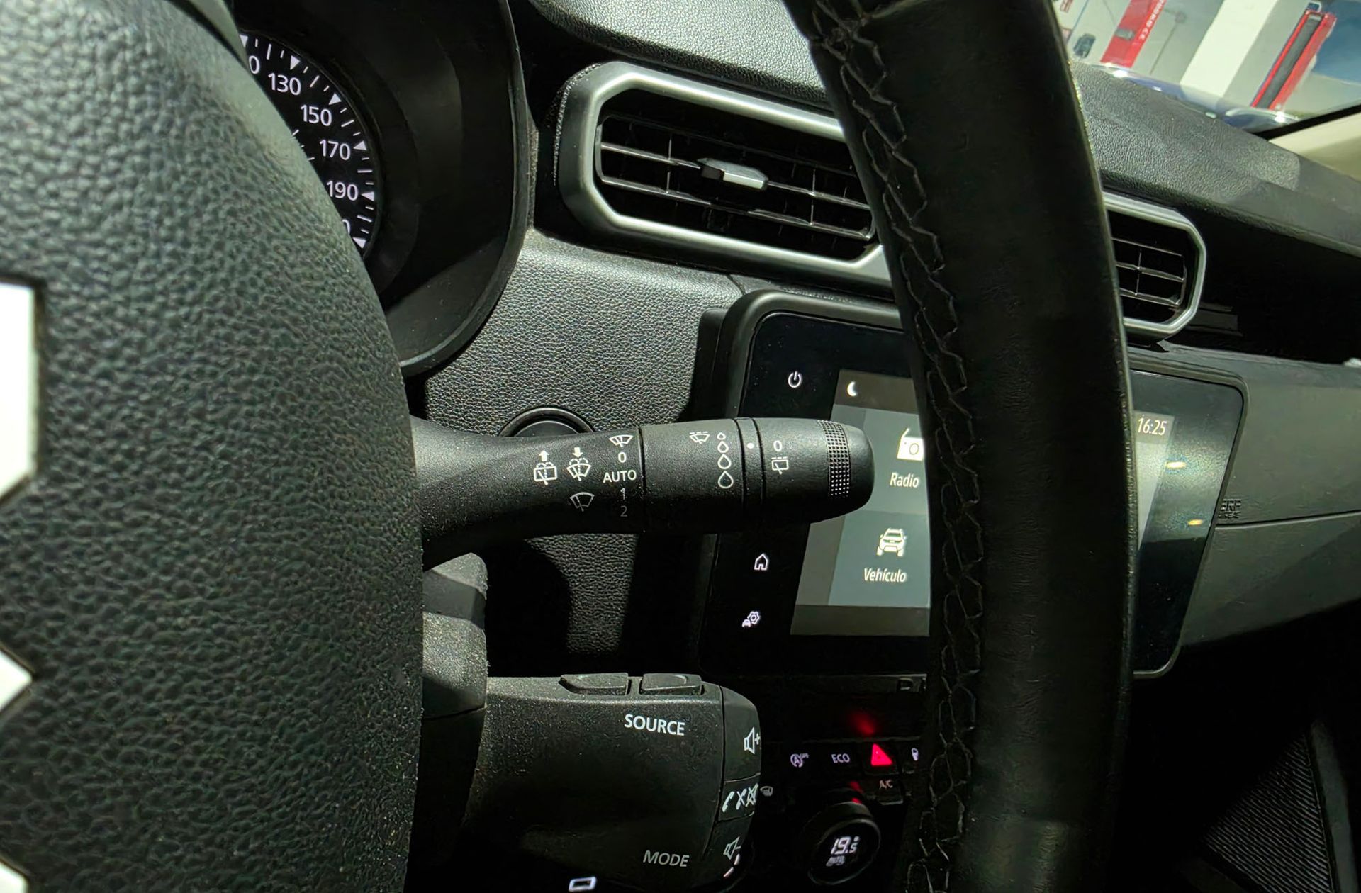 Dacia Duster Journey Go TCe EDC - foto 27
