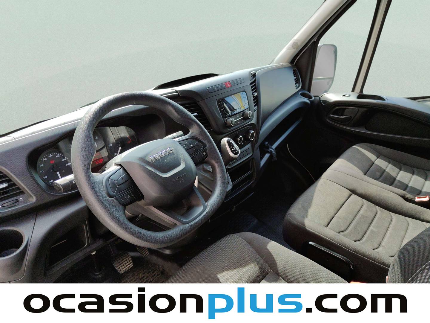 Foto Iveco Daily Iveco Daily Furgon 35S 16 V 3520L/H2 Auto (156 CV)