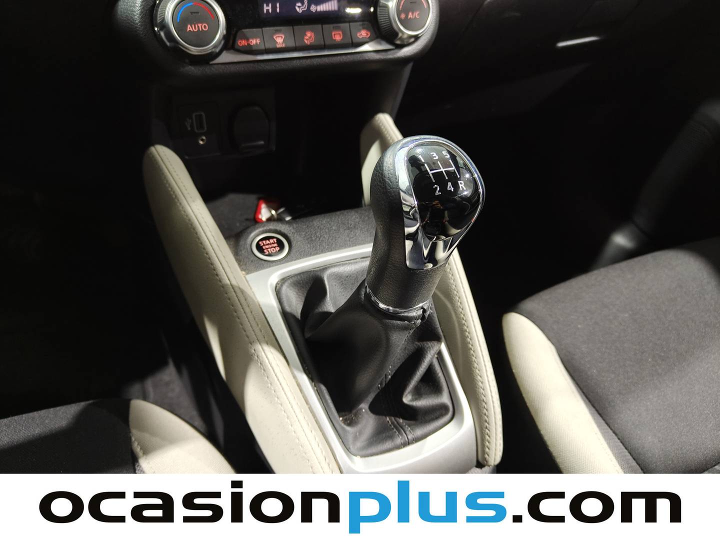 Foto Nissan Micra Nissan Micra IG-T N-Design Black (92 CV)