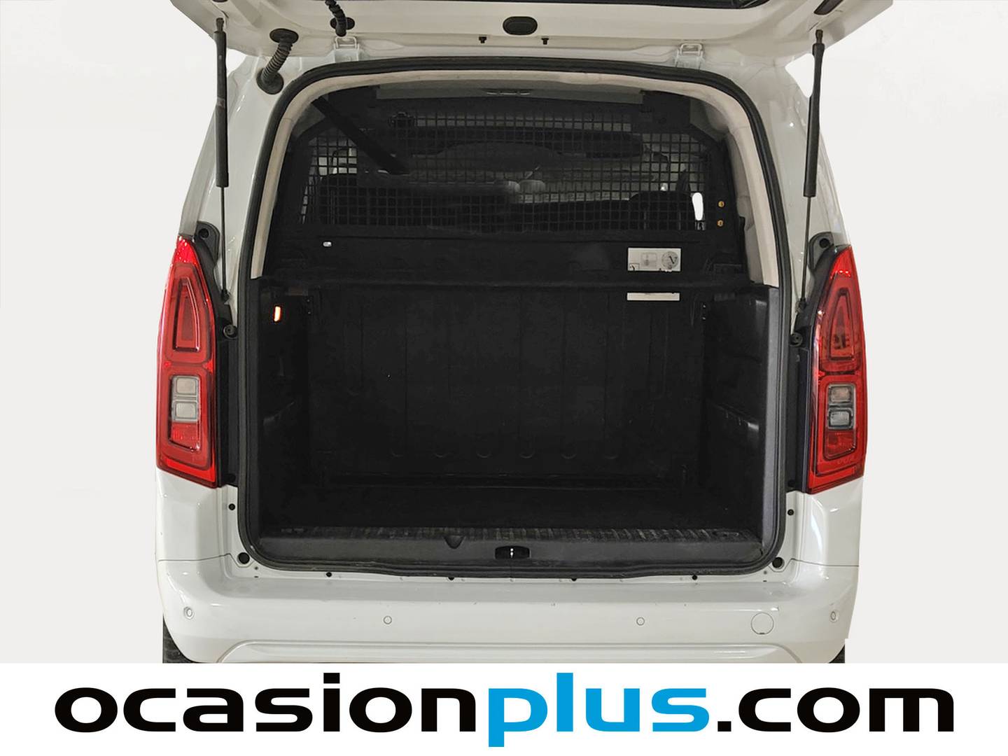 Fotos maletero Opel Combo Life Opel Combo Life 1.5 TD Business Edition Plus L1 (102 CV)