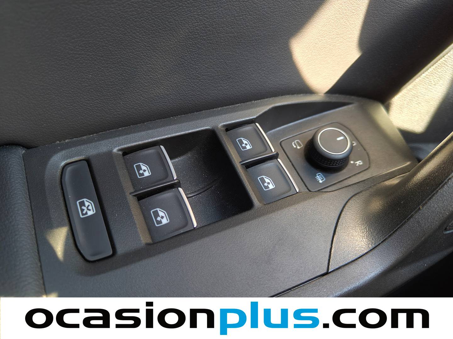 Seat León Seat León 1.5 TSI S&S FR XL (130 CV) seminuevo