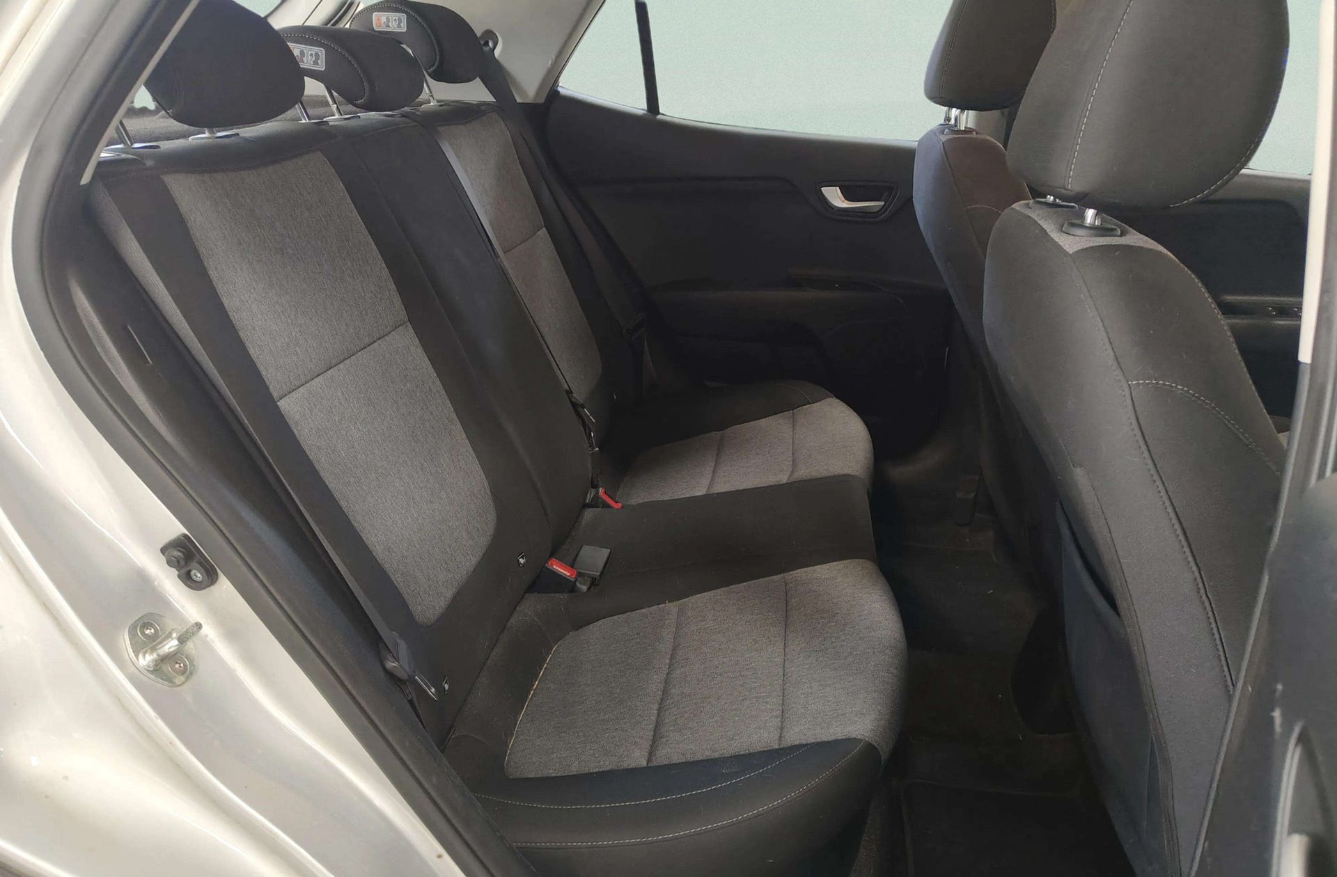 Kia Stonic 1.2 Cvvt Eco-Dynamic Concept - foto 13