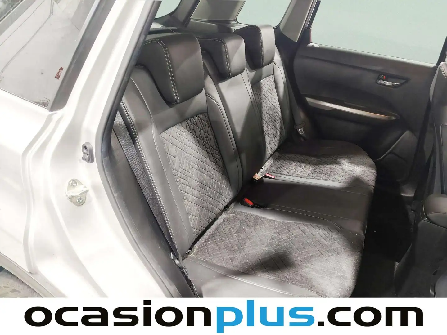 Foto Suzuki Vitara Suzuki Vitara 1.4 Turbo Mild Hybrid GLX (129 CV)