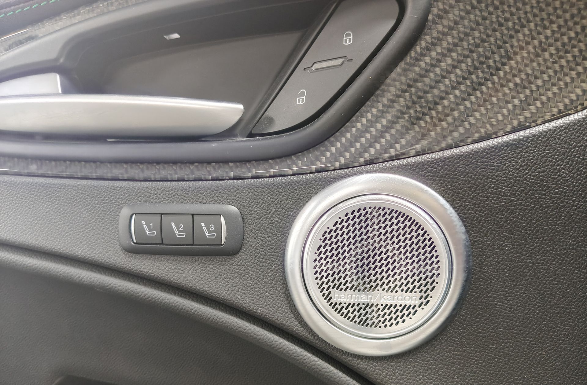 Alfa Romeo Stelvio 2.9 Gasolina Quadrifoglio Q4 - foto 22
