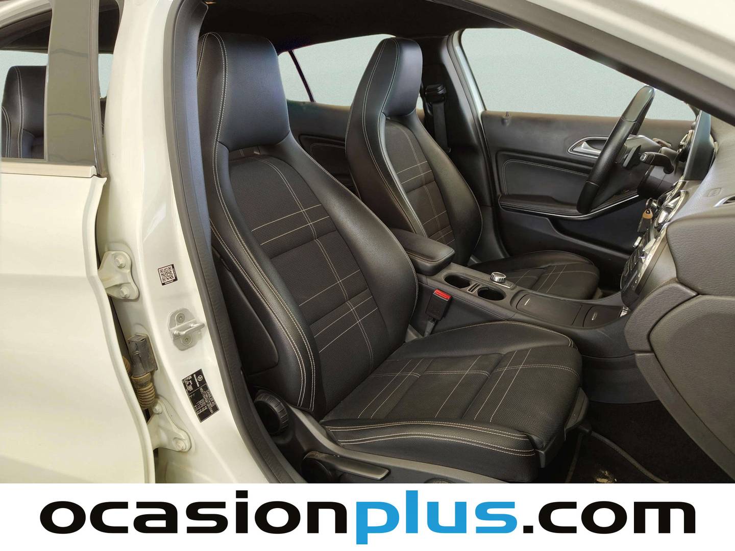 Foto Mercedes GLA Mercedes-Benz GLA 200 d Urban (136 CV)