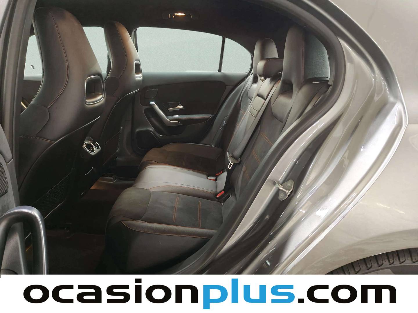 Foto asientos traseros Mercedes Clase A Mercedes Clase A 180 d (116 CV) Pack AMG