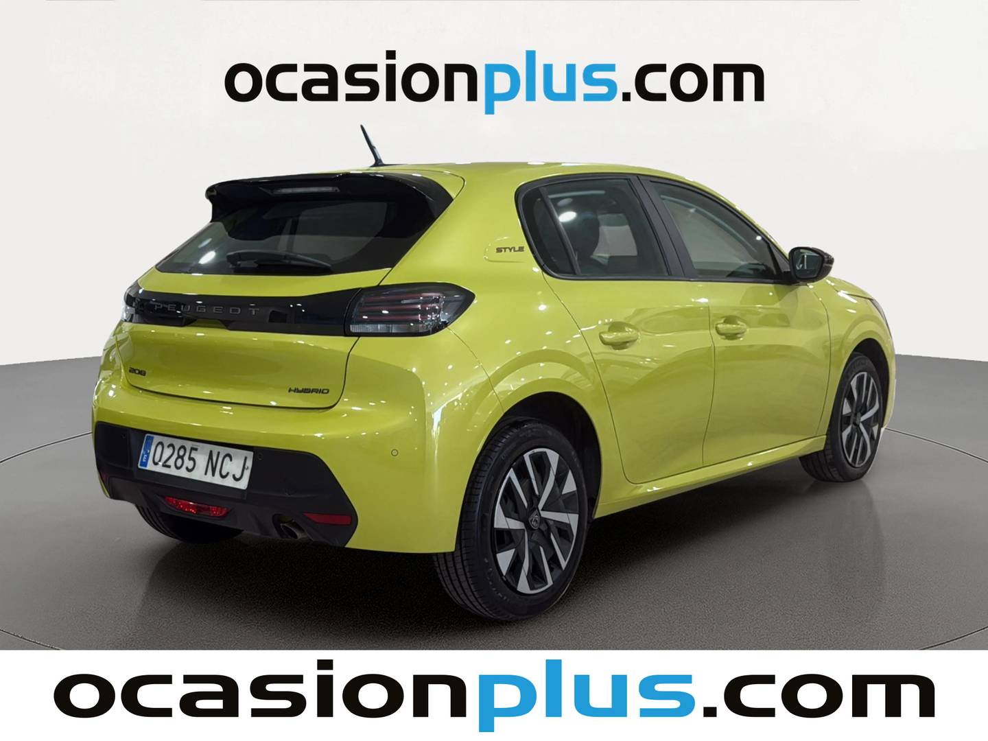 Foto trasera Peugeot 208 Peugeot 208 Style Hybrid 110 eDCS6 (110 CV) derecha