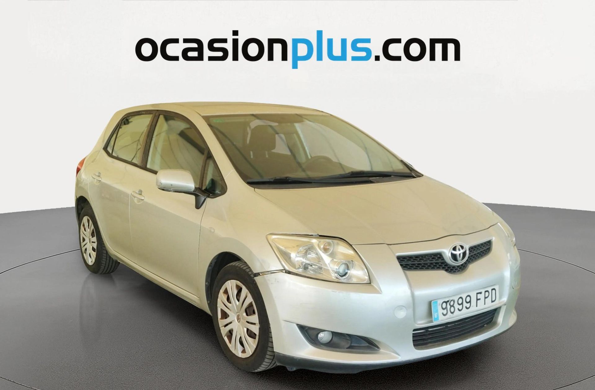 Toyota Auris 1.4 VVT-i - foto 2