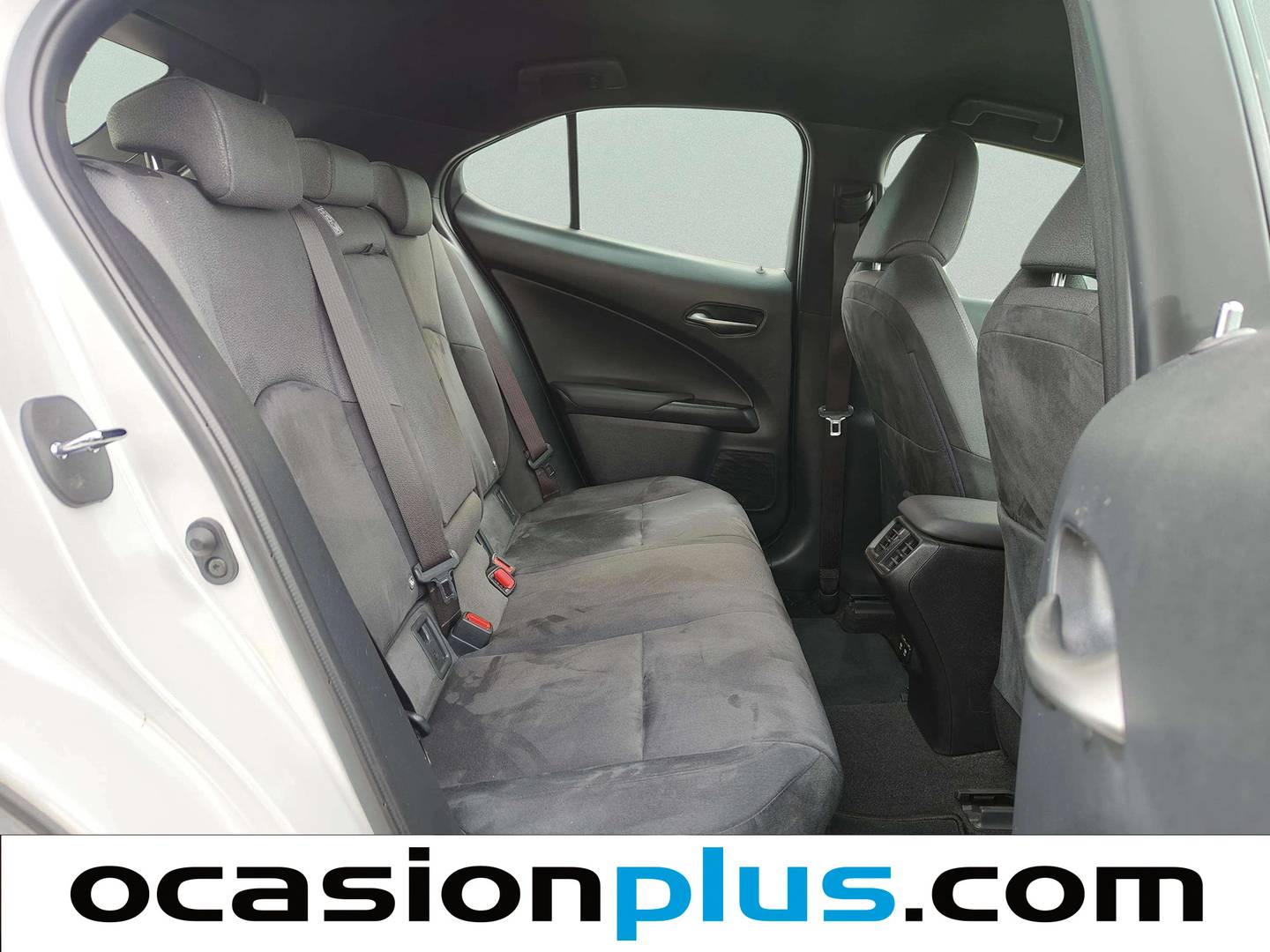 Lexus UX Lexus UX 250h Business 2WD (184 CV) híbrido