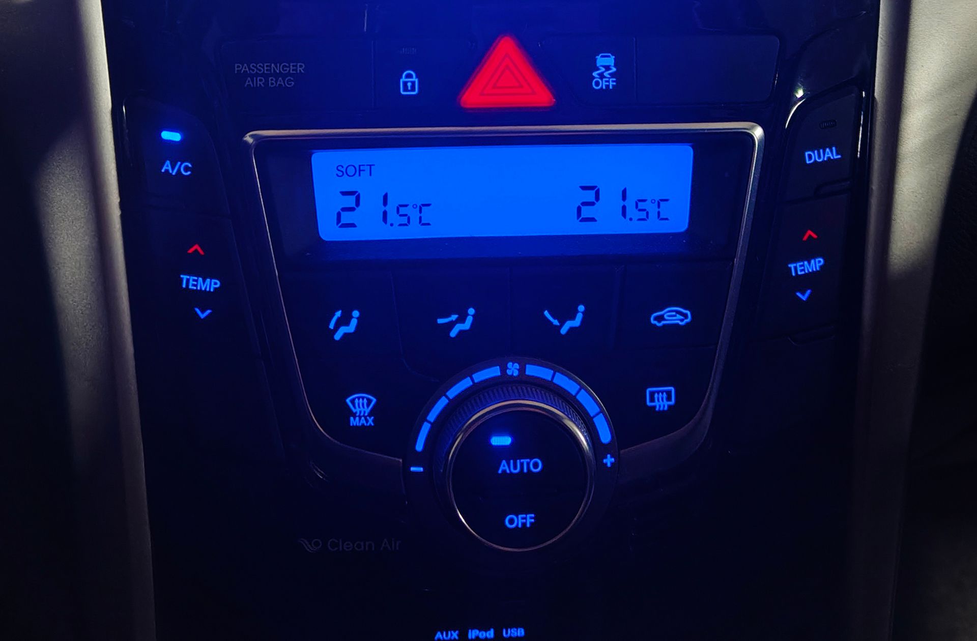 Hyundai i30 1.6 CRDi BlueDrive Tecno - foto 25