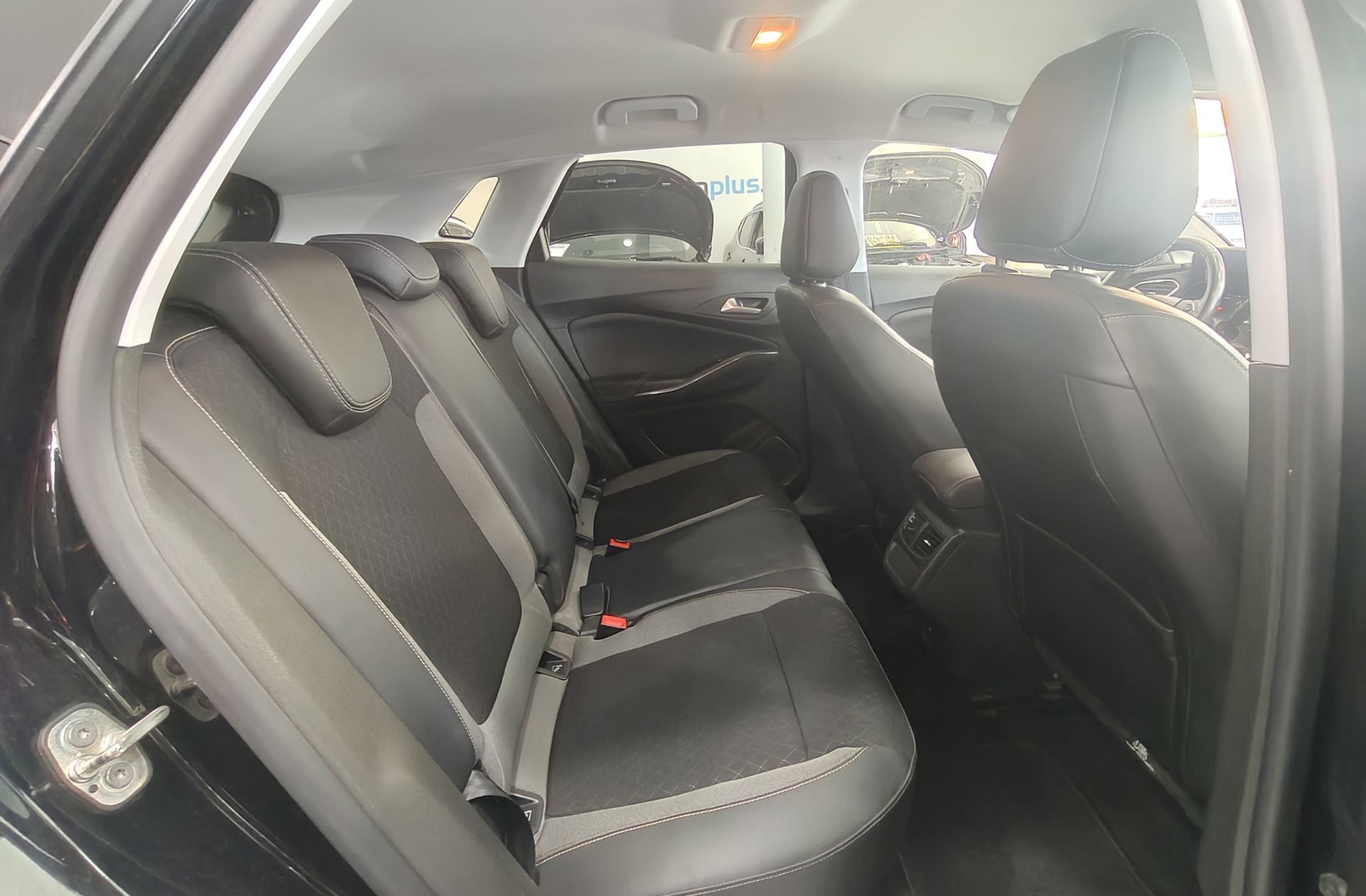Opel Grandland 1.2 Turbo Design Line - foto 14