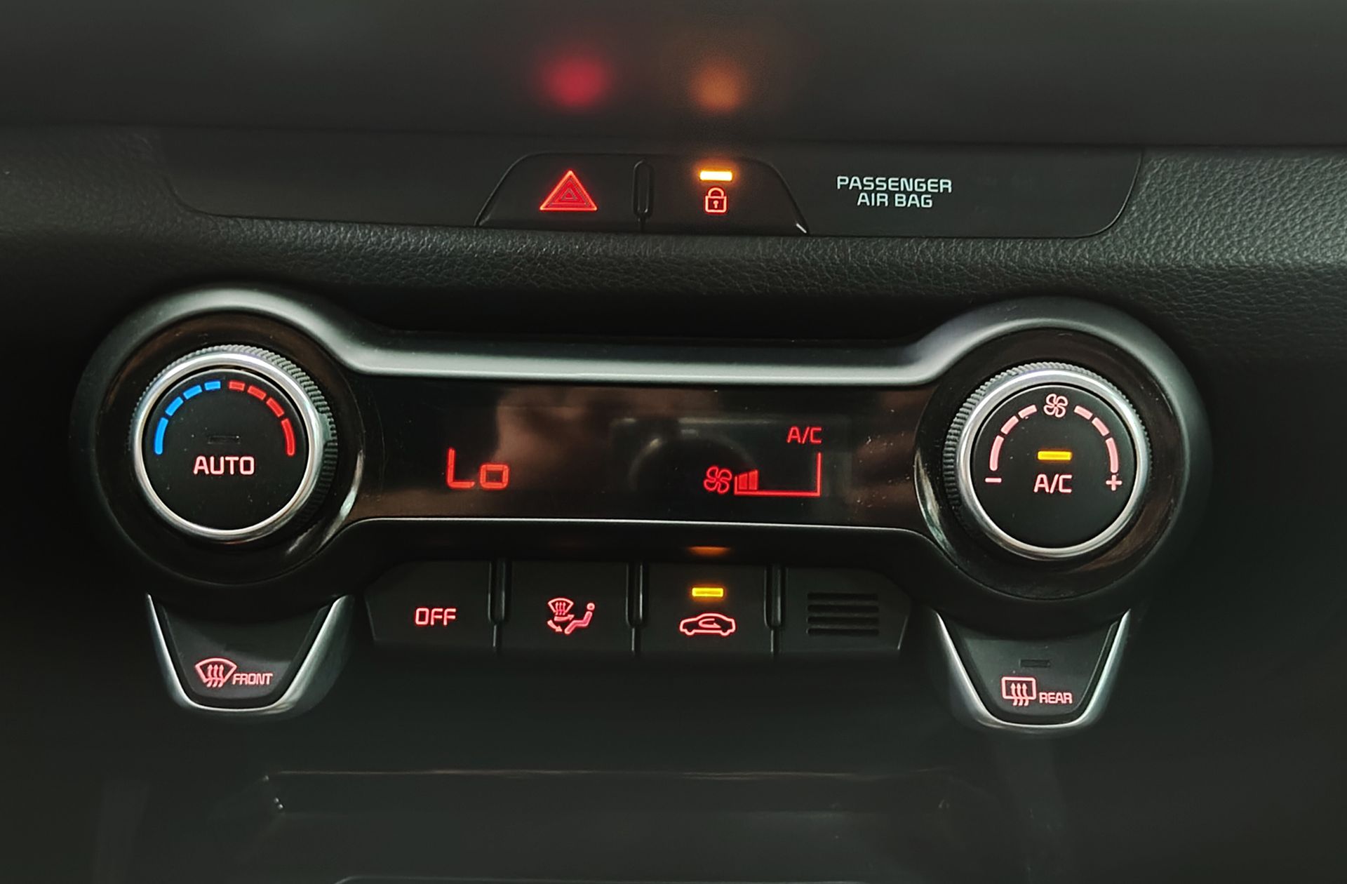 Kia Stonic 1.0 T-GDi Drive - foto 26
