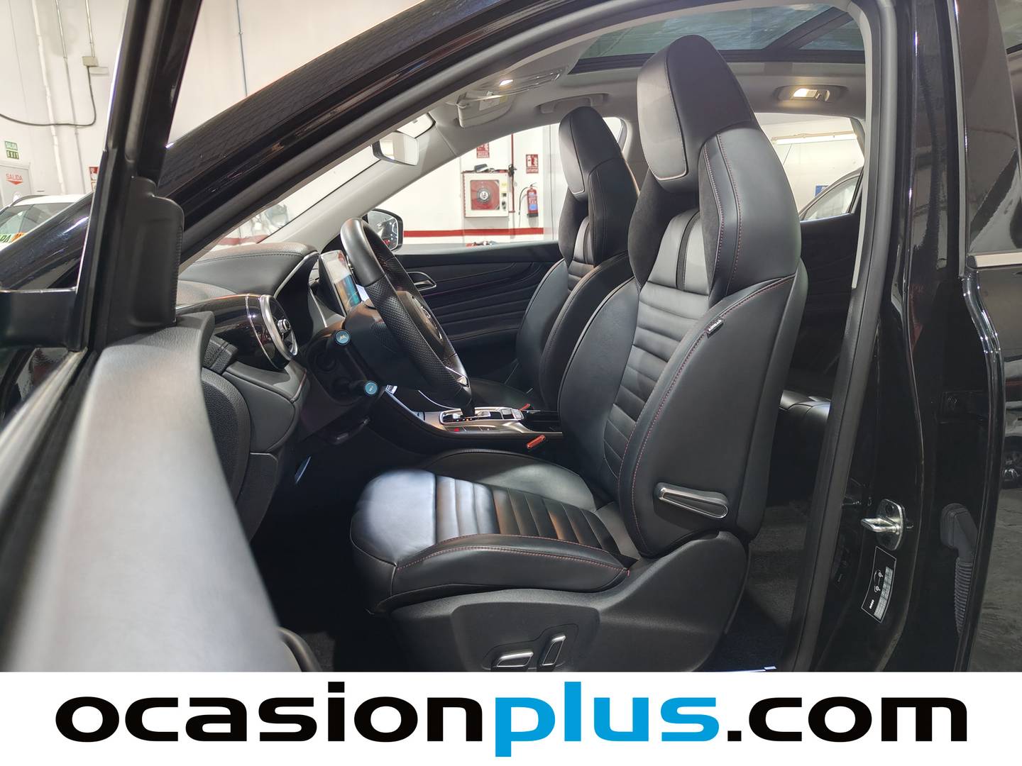 Foto MG HS MG eHS 1.5 T-GDI PHEV Luxury (258 CV)