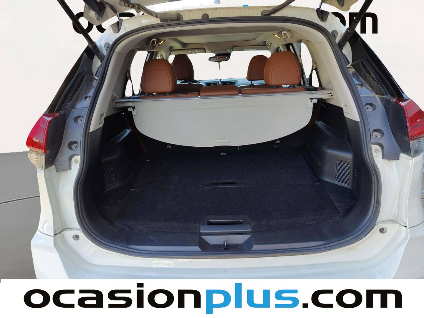 Fotos maletero Nissan X-TRAIL Nissan X-Trail dCi 177 Tekna 4x2 XTronic  (177 CV)