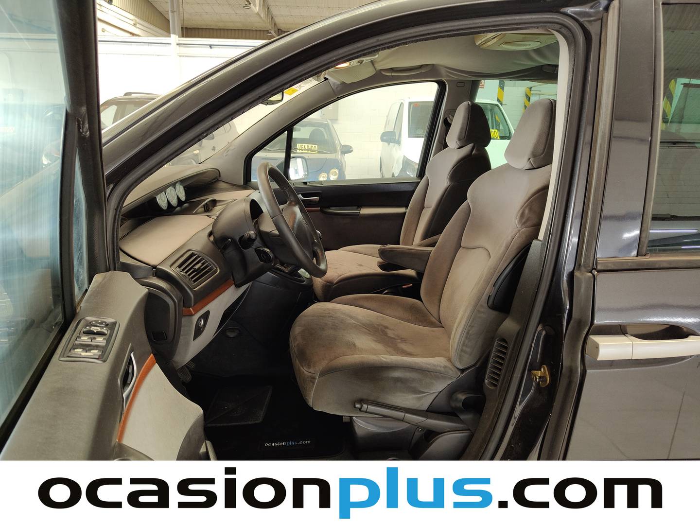 Foto asientos delanteros Citroën C8 Citroën C8 2.2 HDI 16v Premier (130 CV) 7 Plazas