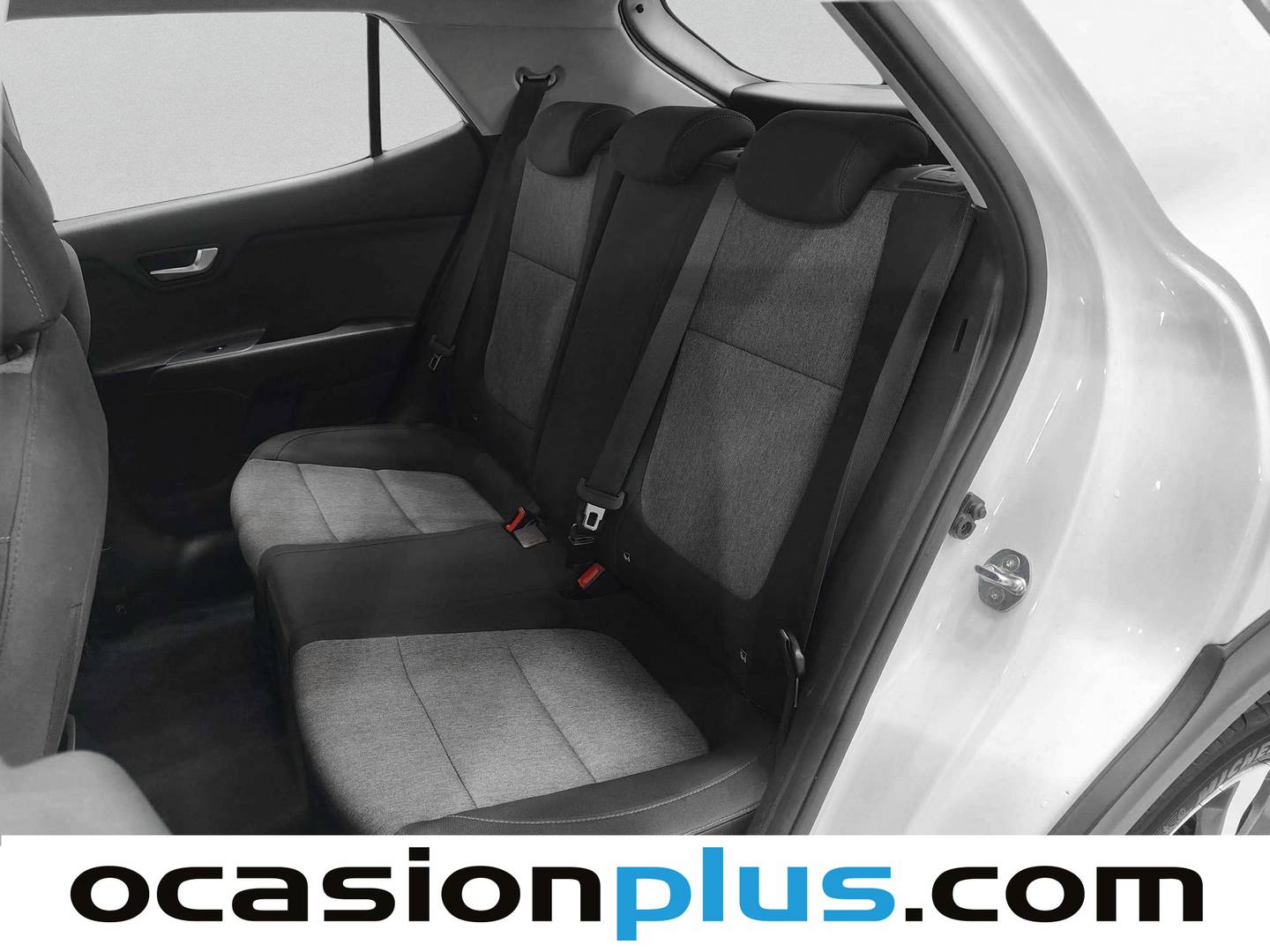 Foto asientos traseros KIA Stonic KIA Stonic 1.0 T-GDi Drive DCT (100 CV)