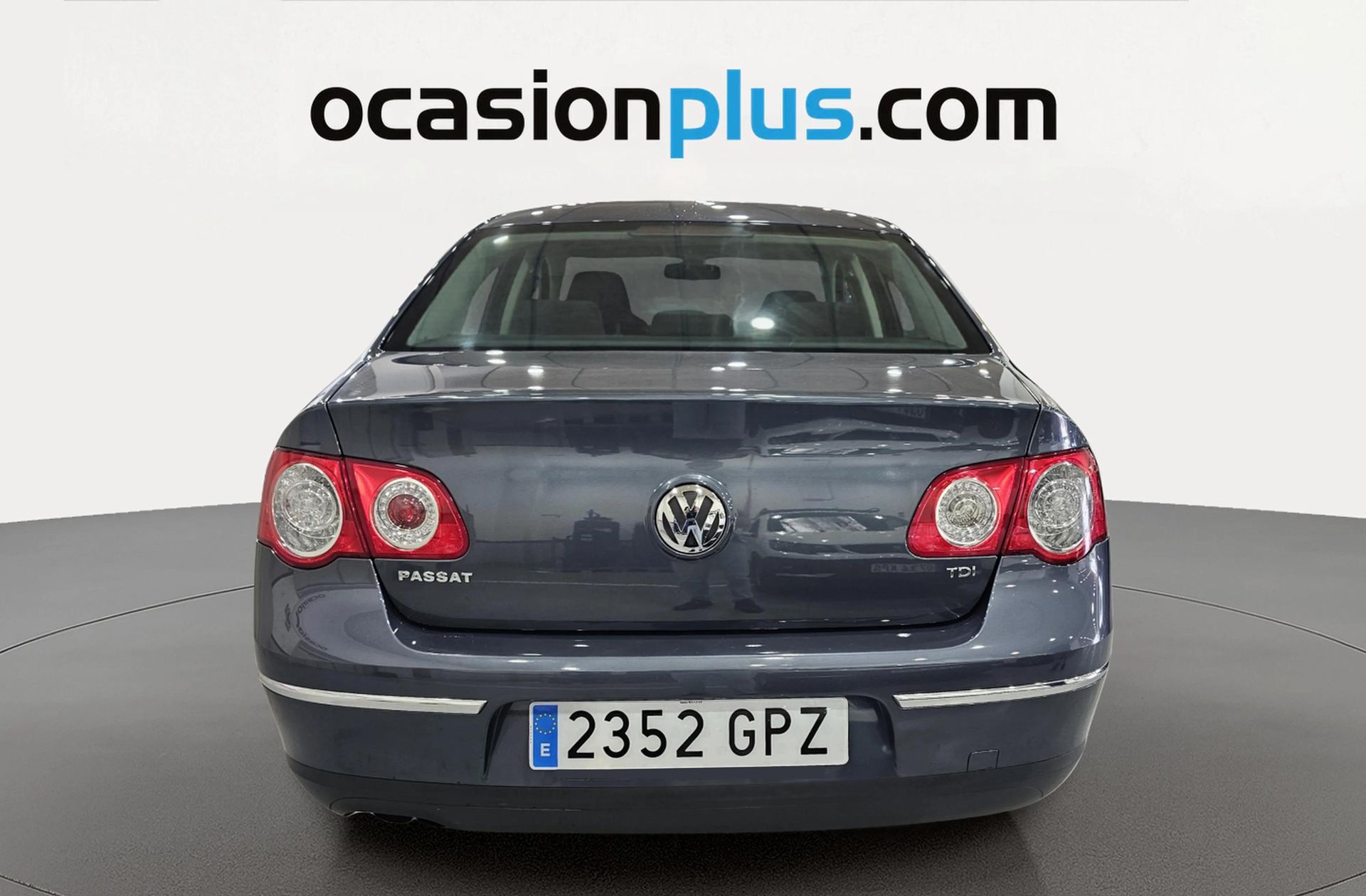 Volkswagen Passat Advance Plus 2.0 TDI DPF - foto 11