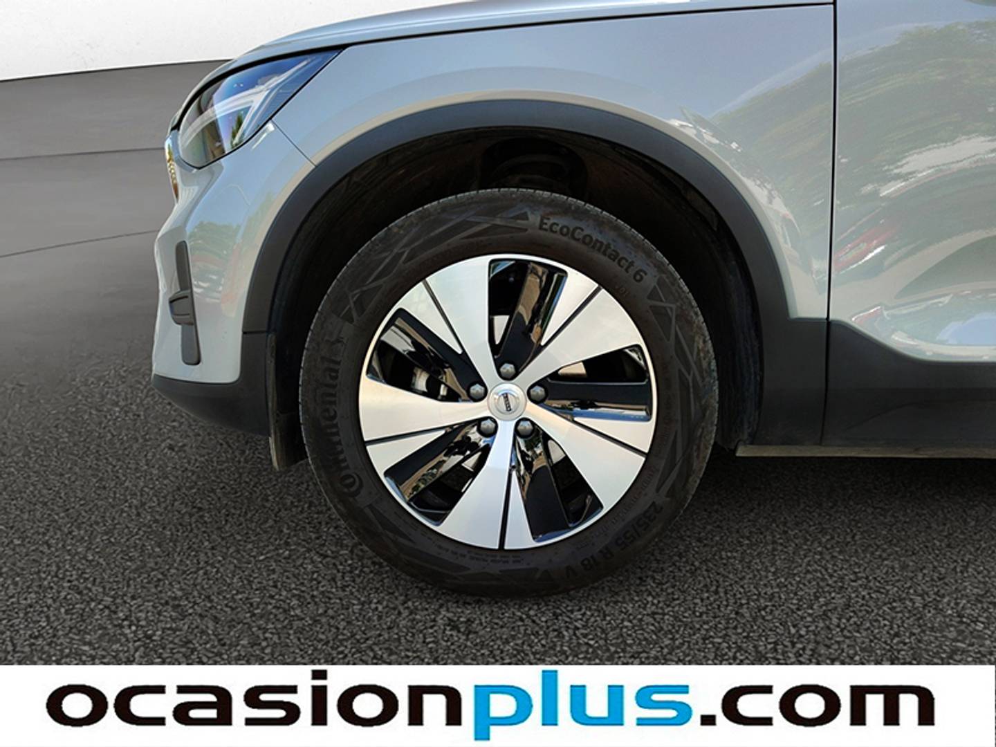 Foto Volvo XC40 Volvo XC40 T2 Essential Auto (129 CV)