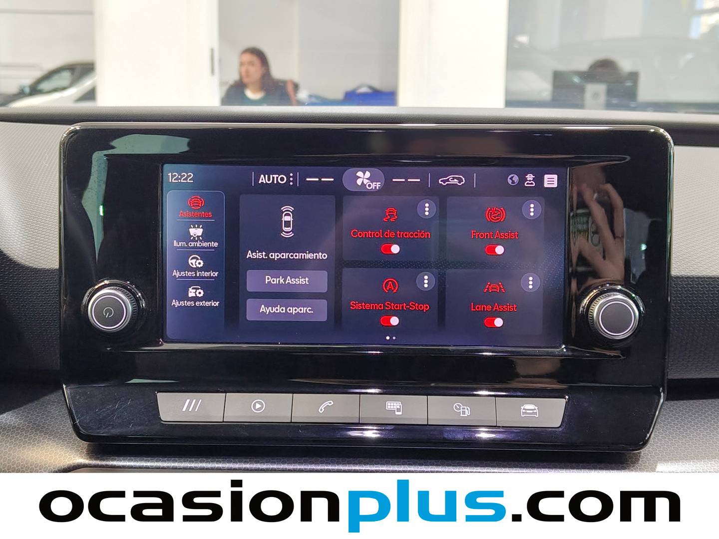 Equipamiento del Seat León SEAT León 1.5 eTSI S&S Style Special Edition DSG (150 CV)