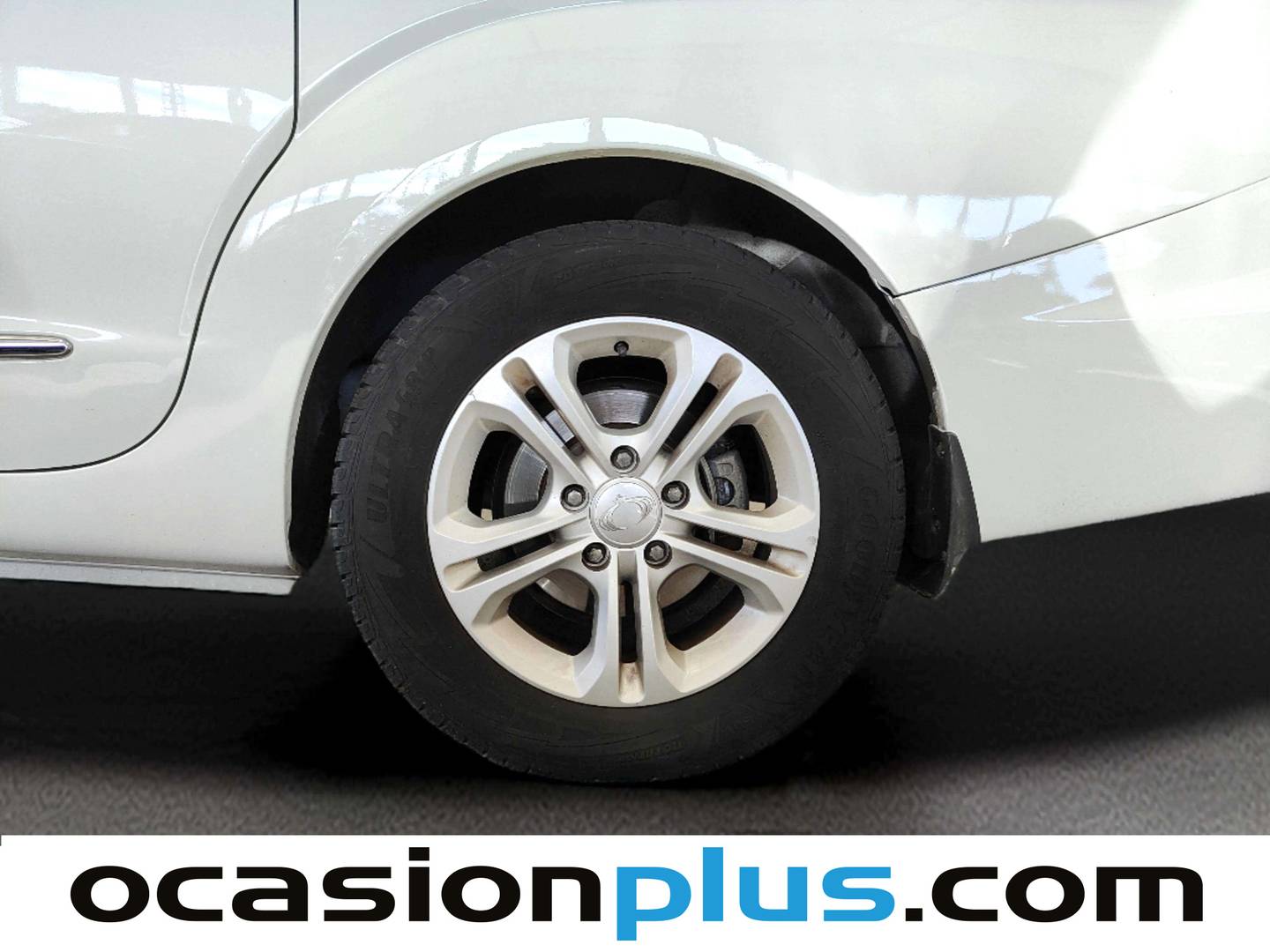 Foto SsangYong Rodius Ssangyong Rodius D22T Limited (178 CV) 7 Plazas