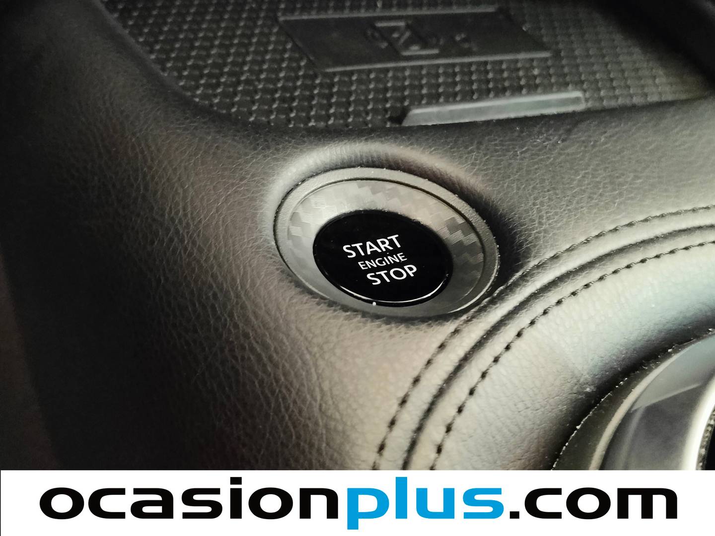 Foto Nissan JUKE Nissan Juke DIG-T N-Connecta 4x2 DCT (114 CV)