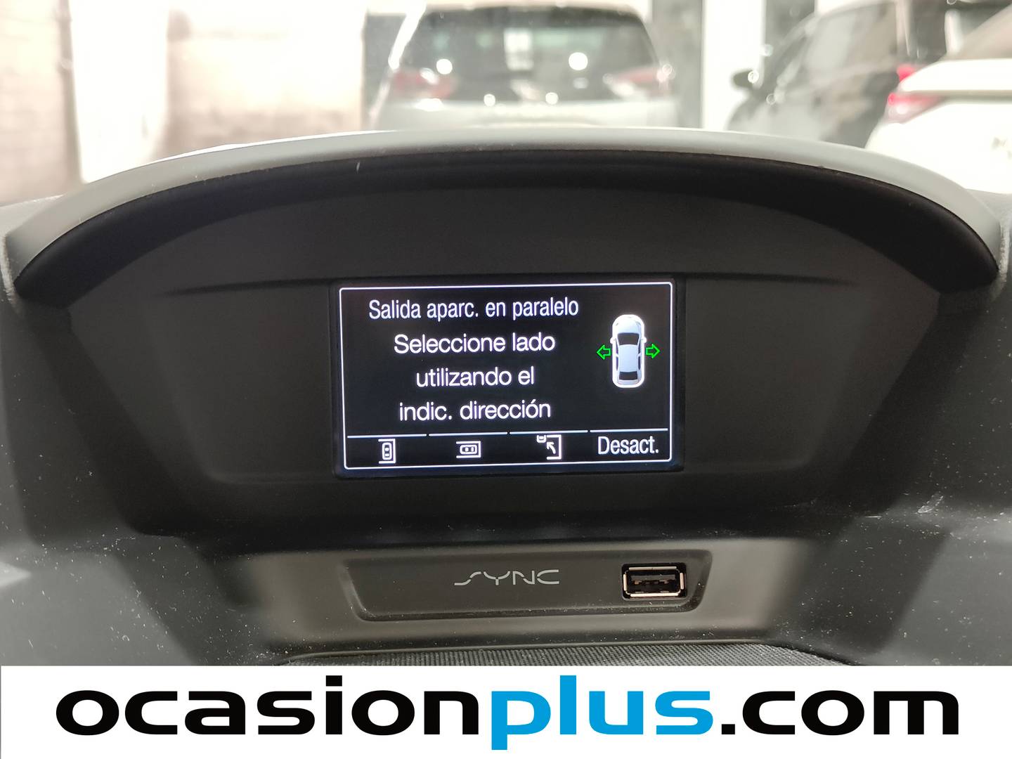 Extras y acabados del Ford Grand C-Max Ford Grand C-Max 1.5 TDCI Trend+ (120 CV)