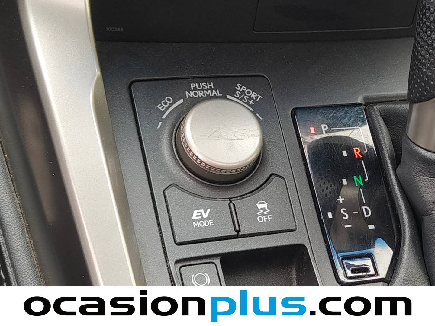 Lexus NX Lexus NX 300h F Sport Panorámico + Navibox 4WD (197 CV) automático