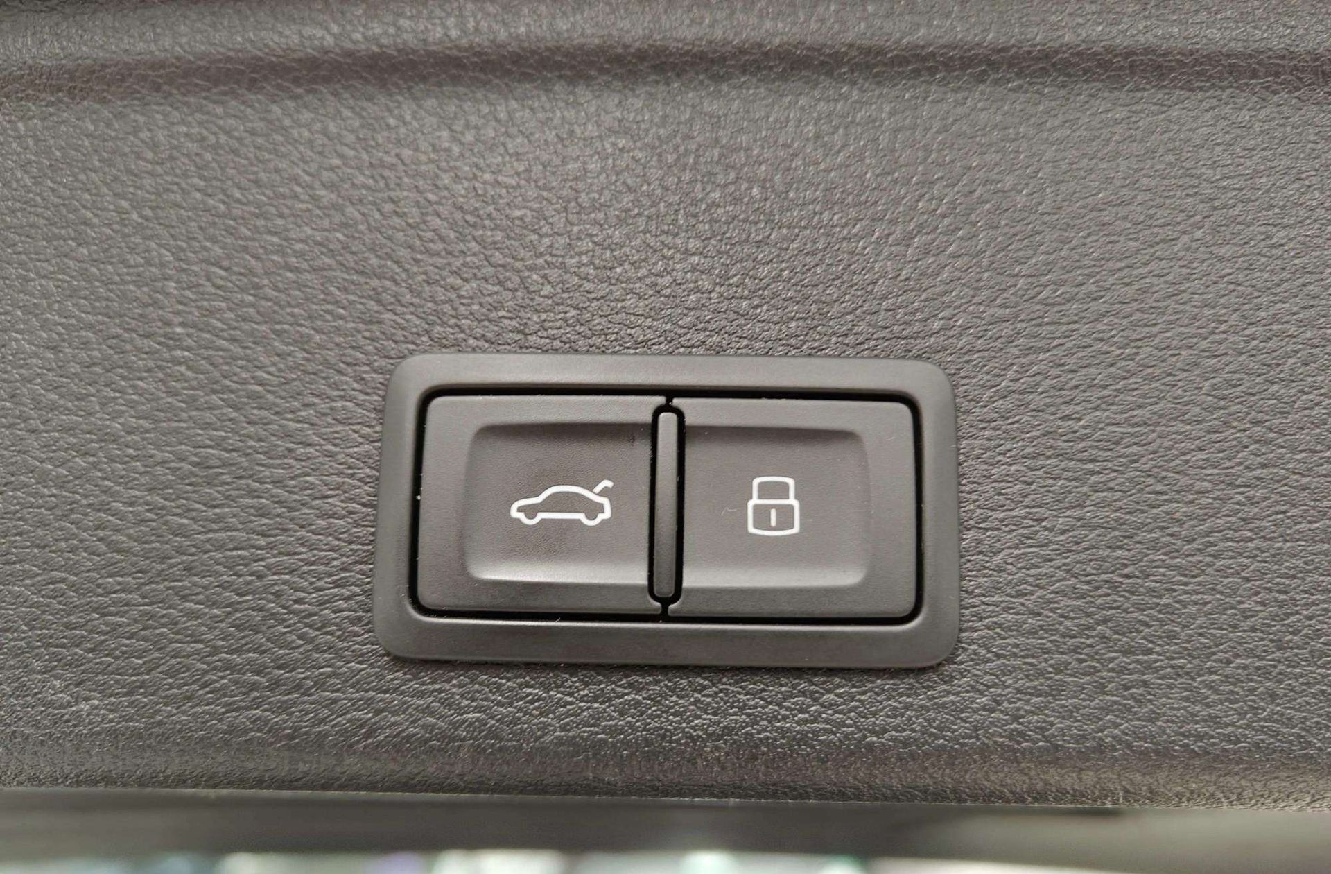 Audi A4 Avant Advanced 35 TFSI S tronic - foto 17