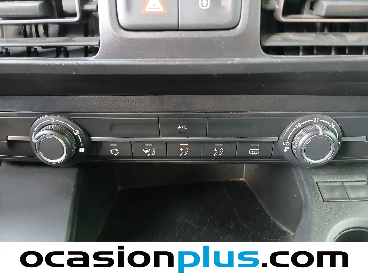 Foto Opel Combo Life Opel Combo Life 1.5 TD Business Edition Plus L1 (102 CV)