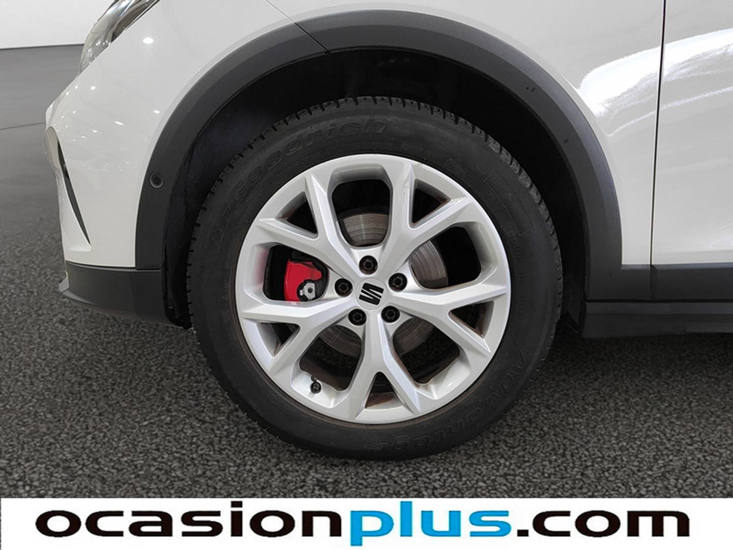 Foto Seat Arona SEAT Arona 1.5 TSI FR Plus DSG (150 CV)