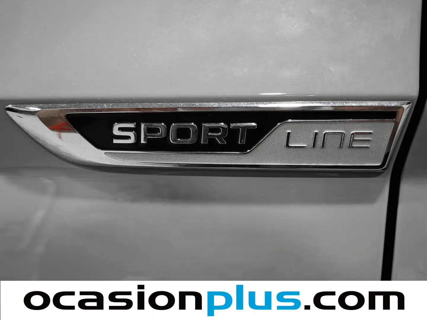 Foto Skoda Karoq Skoda Karoq 1.5 TSI ACT Sportline DSG (150 CV)