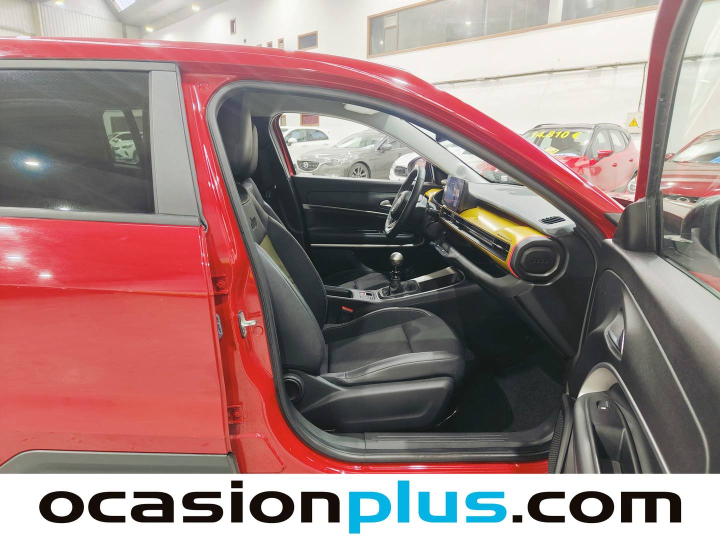 Foto Jeep Avenger Jeep Avenger 1.2 G Summit (100 CV)