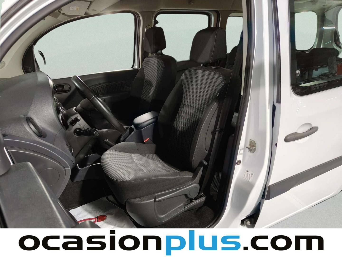 Foto Mercedes Citan Mercedes-Benz Citan 109 CDI Tourer Pro Largo BE (90 CV)